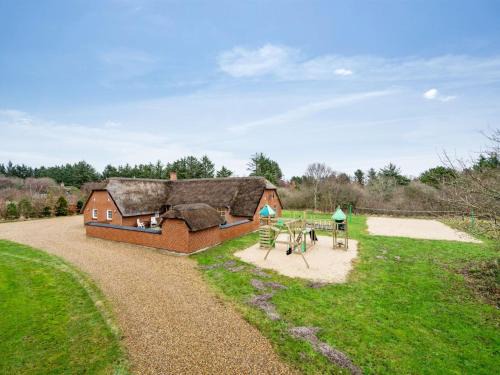 Øhuse House | Holiday Home Aagot - 1-7km from the sea by Interhome