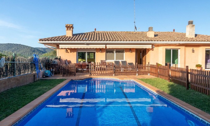 Rio d'Oro House | Holiday Home 'Casa Con Piscina' with Private Pool, Private Terrace and Wi-Fi