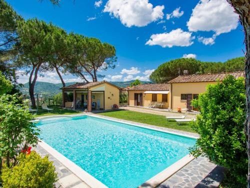 Bucine House | Holiday Home Cedri Alti-1 by Interhome