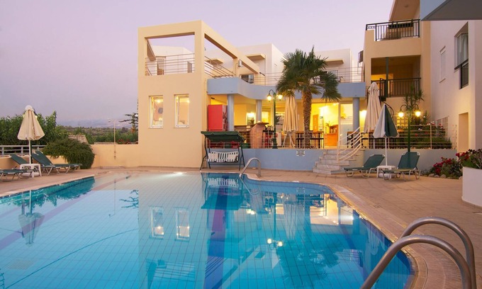 Sfakaki Apartment | Holiday home complex with pool, close to the sea, wifi | Sfakaki, Crete