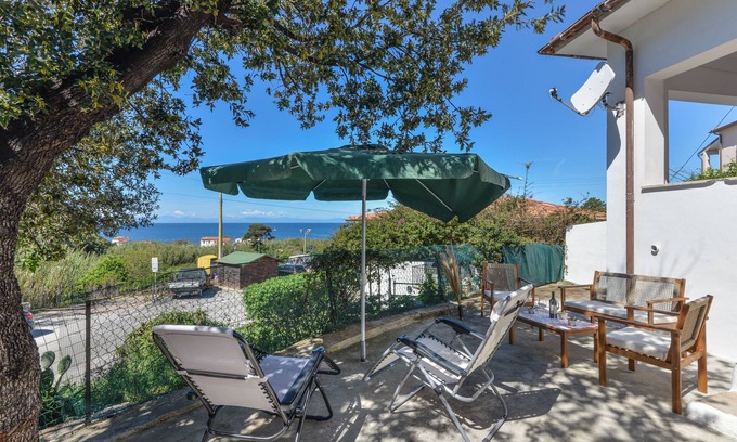Pomonte House | Holiday Home 'Costa Del Sole' with Sea View, Private Terrace and Wi-Fi