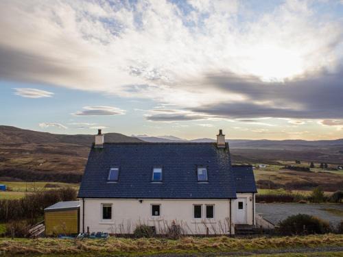 Suladale House | Holiday Home Creagan by Interhome