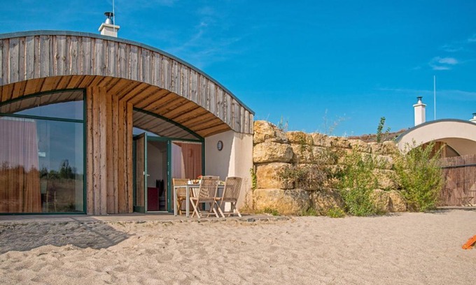 Grossposna House | Holiday Home Dünenhaus Comfort by Interhome