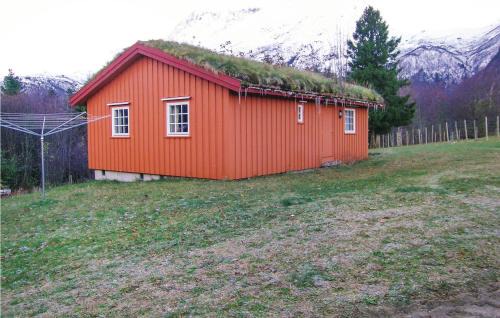 Nesset House | Holiday Home Eresfjord Øverås Ii