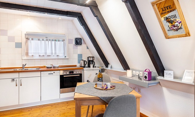 Gartow House | Holiday Home 'Ferienhaus Die Elf' with Private Terrace, Private Garden and Wi-Fi