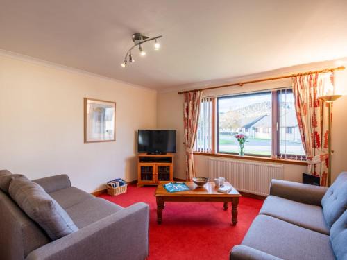 Drumnadrochit House | Holiday Home Glenloch by Interhome