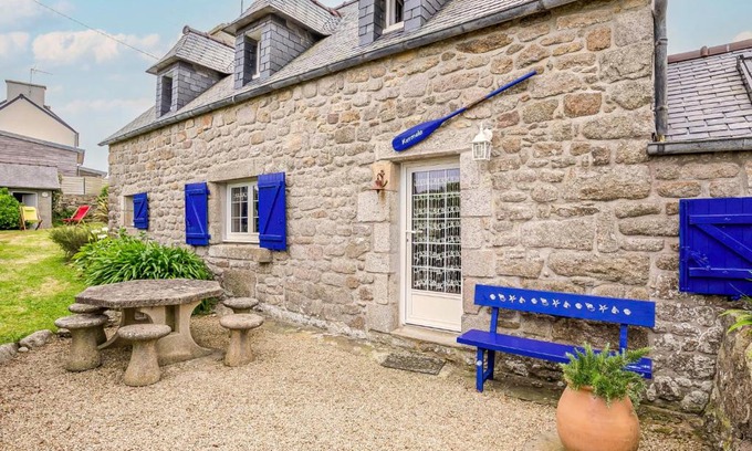 Plouescat House | Holiday Home Kermalo - PLC233