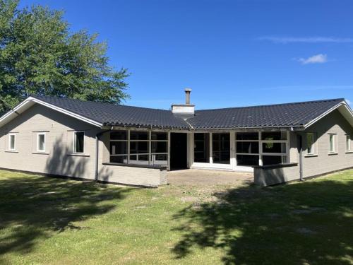 Gedesby House | Holiday Home Kia - 80m from the sea by Interhome