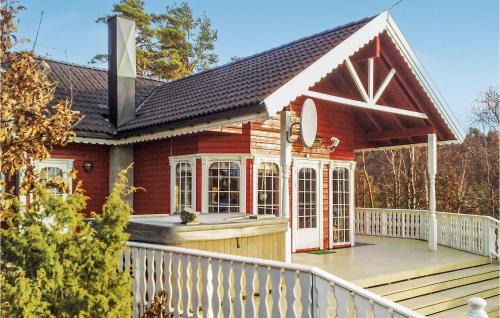 Belland House | Holiday Home Lyngdal Bordvik