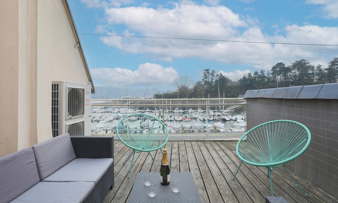 Lezardrieux House | Holiday Home 'Maison Au Port De Lézardrieux' with Private Garden, Balcony and Wi-Fi