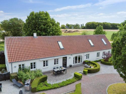 Odder House | Holiday Home Malinda - 500m from the sea by Interhome