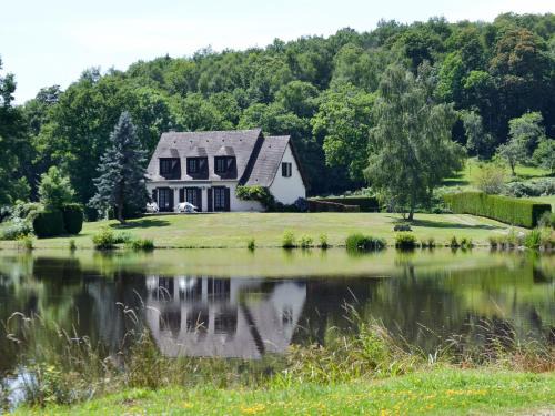 Pionnat House | Holiday Home Marchives by Interhome