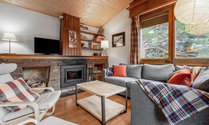 La Molina House | Holiday Home Molina by Interhome