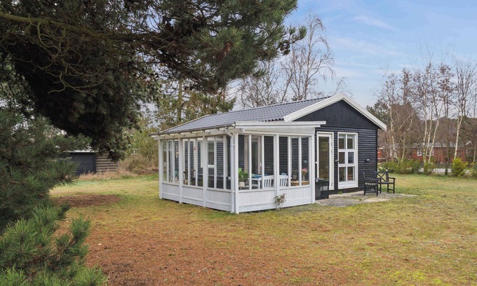 Gedesby House | Holiday home near beautiful white sandy beaches.