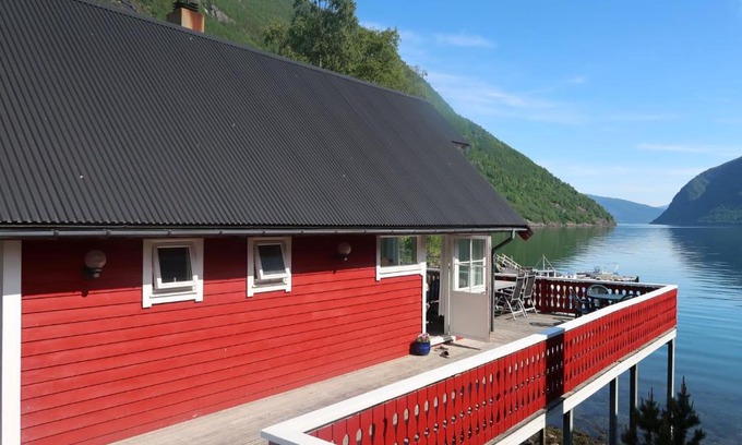 Vik House | Holiday Home Njord by Interhome