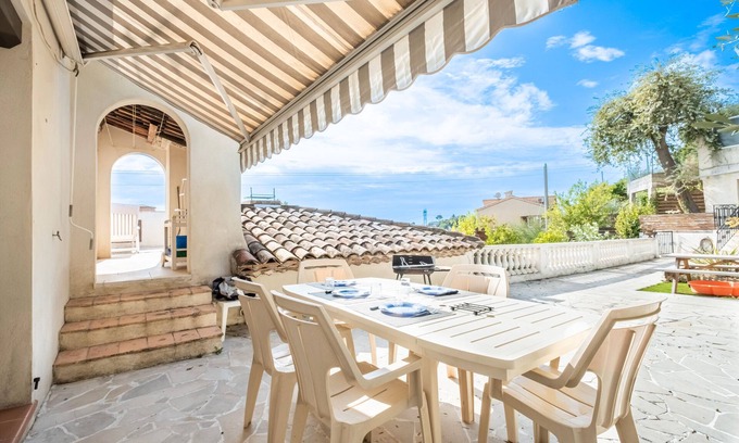 La Gaude House | Holiday Home on the Heights of Nice
