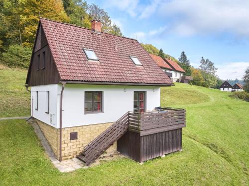 Starkov House | Holiday Home Stárkov by Interhome