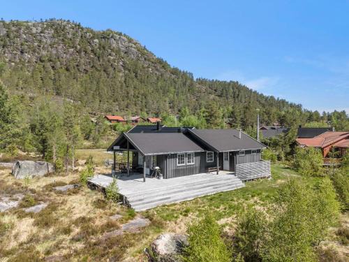 Aseral House | Holiday Home Torebu by Interhome