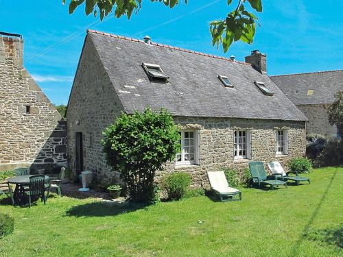 Pays Bigouden Sud House | Holiday Home Ty ar Marc'htenn by Interhome
