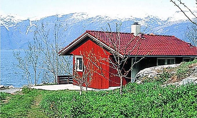 Ullensvang House | Holiday home Utne Alsåker