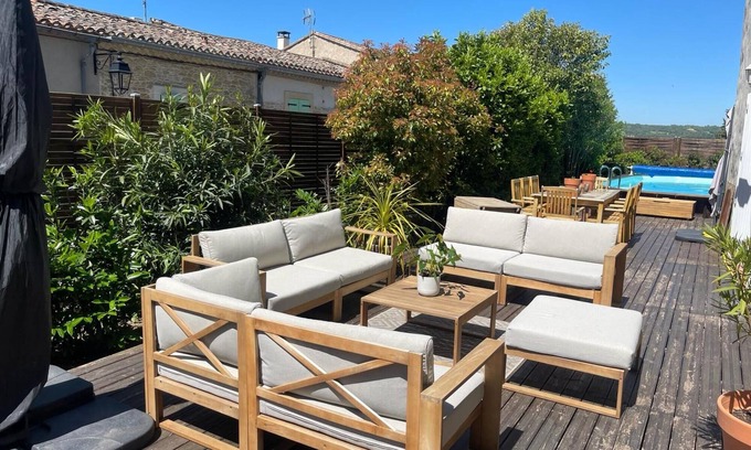 Soupex House | Holiday Home 'Villa Avec Piscine Soupex' with Private Pool, Private Terrace and Wi-Fi