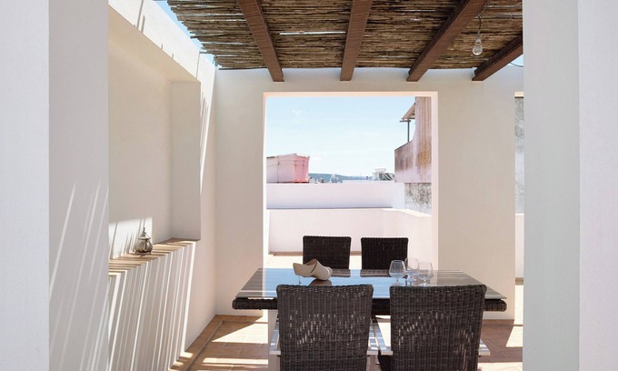 Barbate House | Holiday Home 'Villa Canijo' with Private Terrace