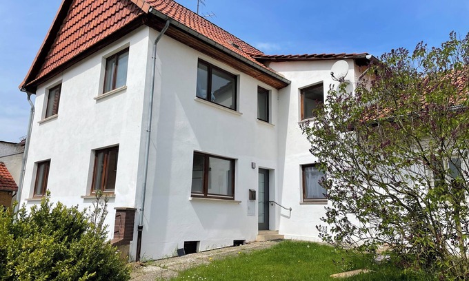 Duderstadt House | Holiday Home with Private Bar and Sauna