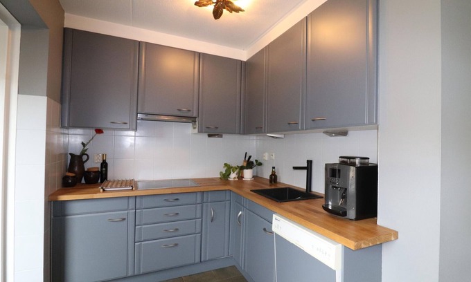 Grou House | Holiday home with spacious enclosed garden