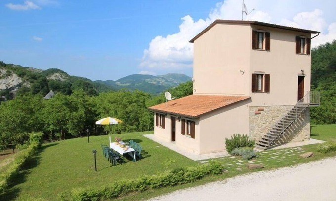 Apecchio House | Holiday house Sant'Angelo in Vado for 1 - 20 persons with 4 bedrooms - Holiday house