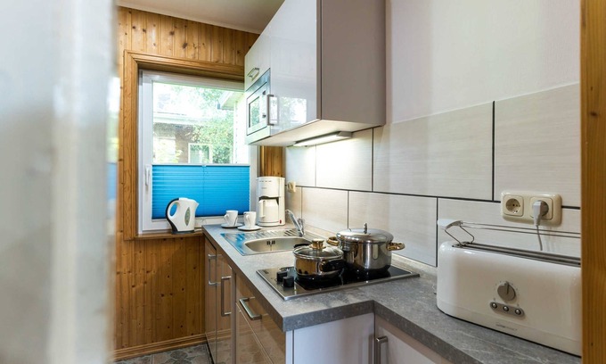 Dierhagen Ost Apartment | Holiday house 4 - Hotel Haus Windhook (directly at the Baltic Sea)