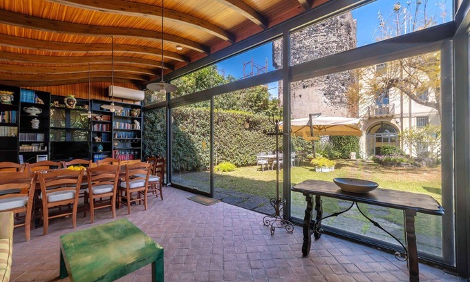 Old Town House | Holiday house Catania for 1 - 4 persons with 2 bedrooms - Holiday house