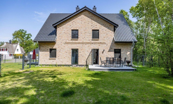 Fuhlendorf House | Holiday house Fuhlendorf for 1 - 16 persons with 8 bedrooms - Holiday home