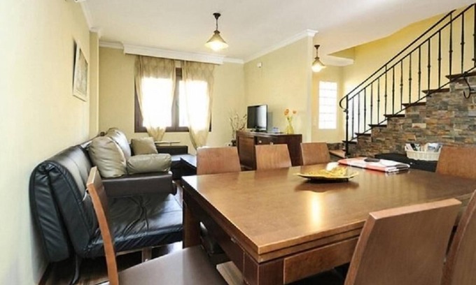 Guevejar House | Holiday house Güevéjar for 1 - 8 persons with 4 bedrooms - Row house