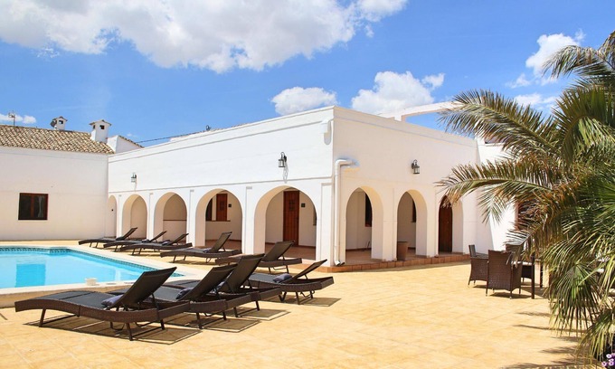 Villena House | Holiday house Villena for 1 - 26 persons with 13 bedrooms - Holiday apartment in one or multi-family