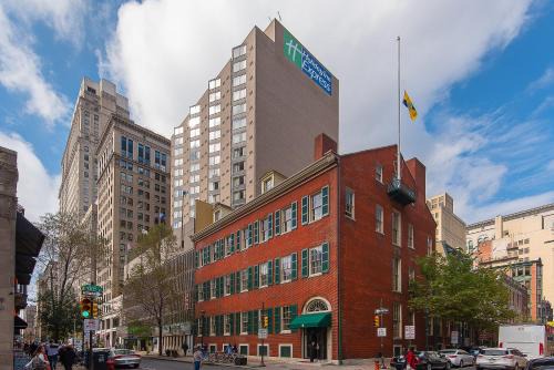 Midtown Village Hotel | Holiday Inn Express Philadelphia-Midtown by IHG