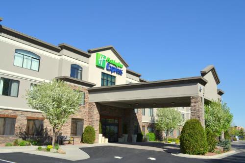 Bozeman Hotel | Holiday Inn Express & Suites Bozeman West by IHG
