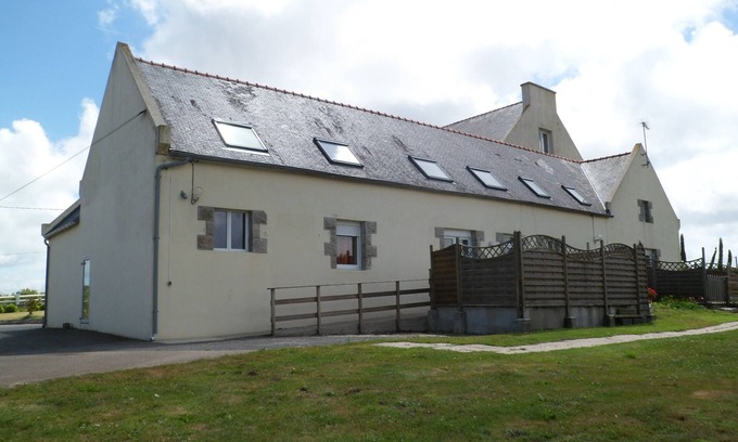 Saint-Pol-de-Leon Cottage | HOLIDAY RENTAL HOUSE SAINT POL DE LEON