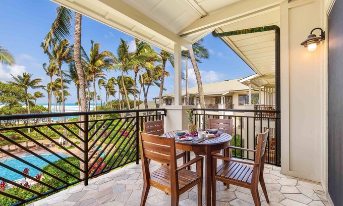 Kahuku Condo | Holiday Sale! Turtle Bay Villas 311 by Gather: Beachfront w/Shared Pool/Spa/AC