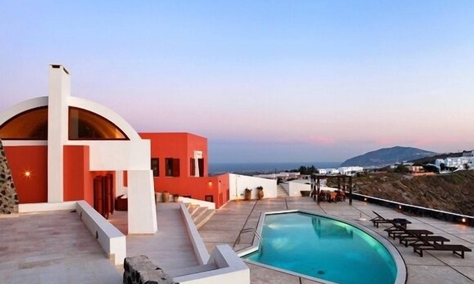 Imerovigli Villa | holiday vacation luxury villa rental greece, santorini, greek islands, holiday vacation luxury villa to rent greece, san