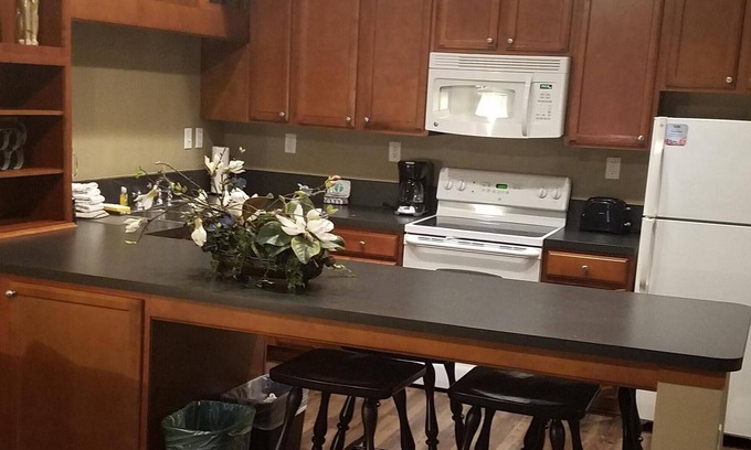 Williamsburg Resort | Home away from Home, and more! In Williamsburg, Orlando, Myrtle Beach, Las Vegas