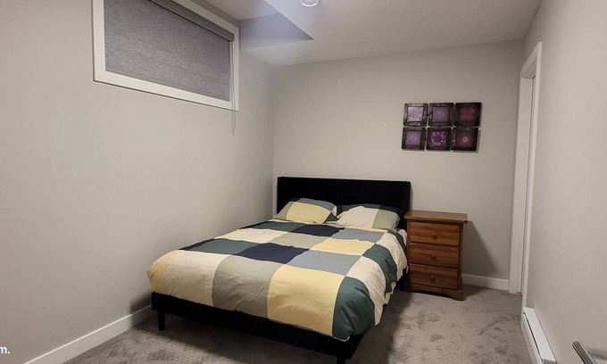 Southwest Calgary House | Home from Home in a legal basement suite