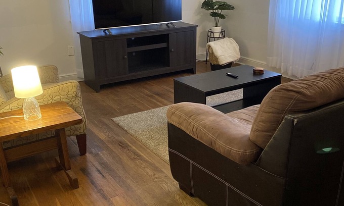 Charleston House | Home in Kanawha City