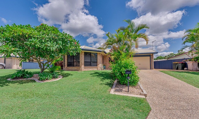 Bouvet Island House | Home on Hamilton in Gladstone QLD