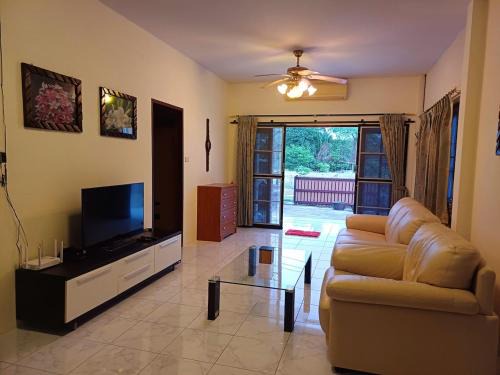 Khlong Wan House | Home