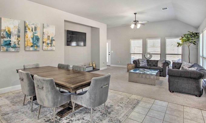 Aubrey House | Home w/ Savannah Community Amenities Access!
