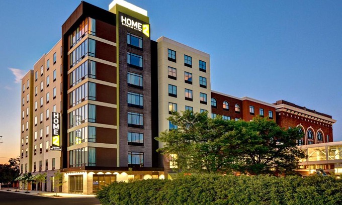 Central Business District Hotel | Home2 Suites By Hilton Kalamazoo Downtown, Mi