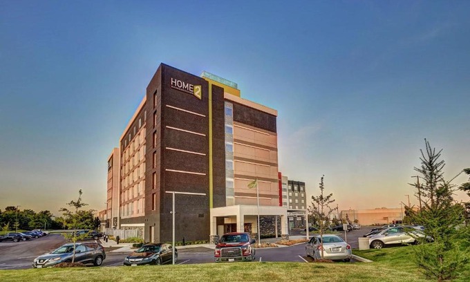 Steeles Industrial Hotel | Home2 Suites By Hilton Toronto/Brampton, On
