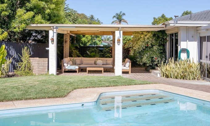 Balcatta House | Homely with Large Pool - Family Friendly!