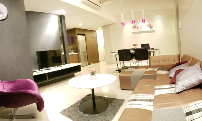 Kuala Lumpur Apartment | HomeMax- Your Ultimate Comfort Home @ Verve Suites