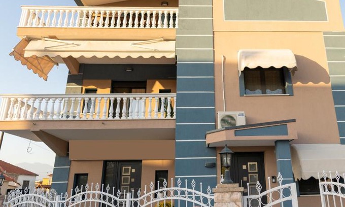 Doxato Apartment | HOMER